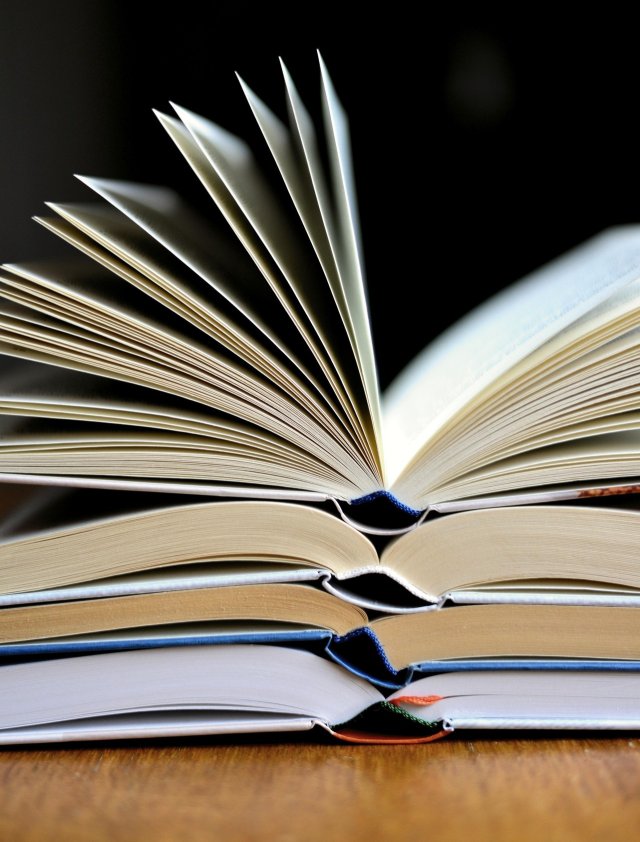 Bücherstapel